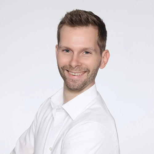 Sebastian Aschern, Hörakustikexperte